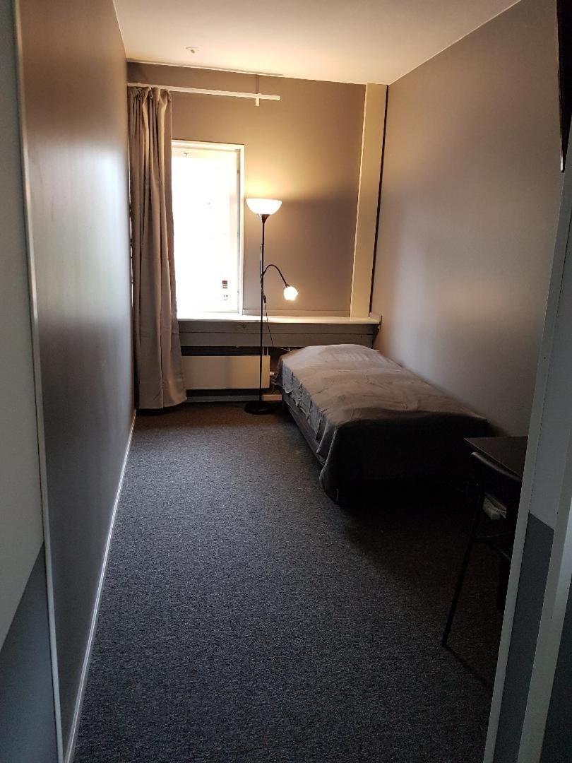 Vandrarhem Uppsala - Portalgatan Екстер'єр фото