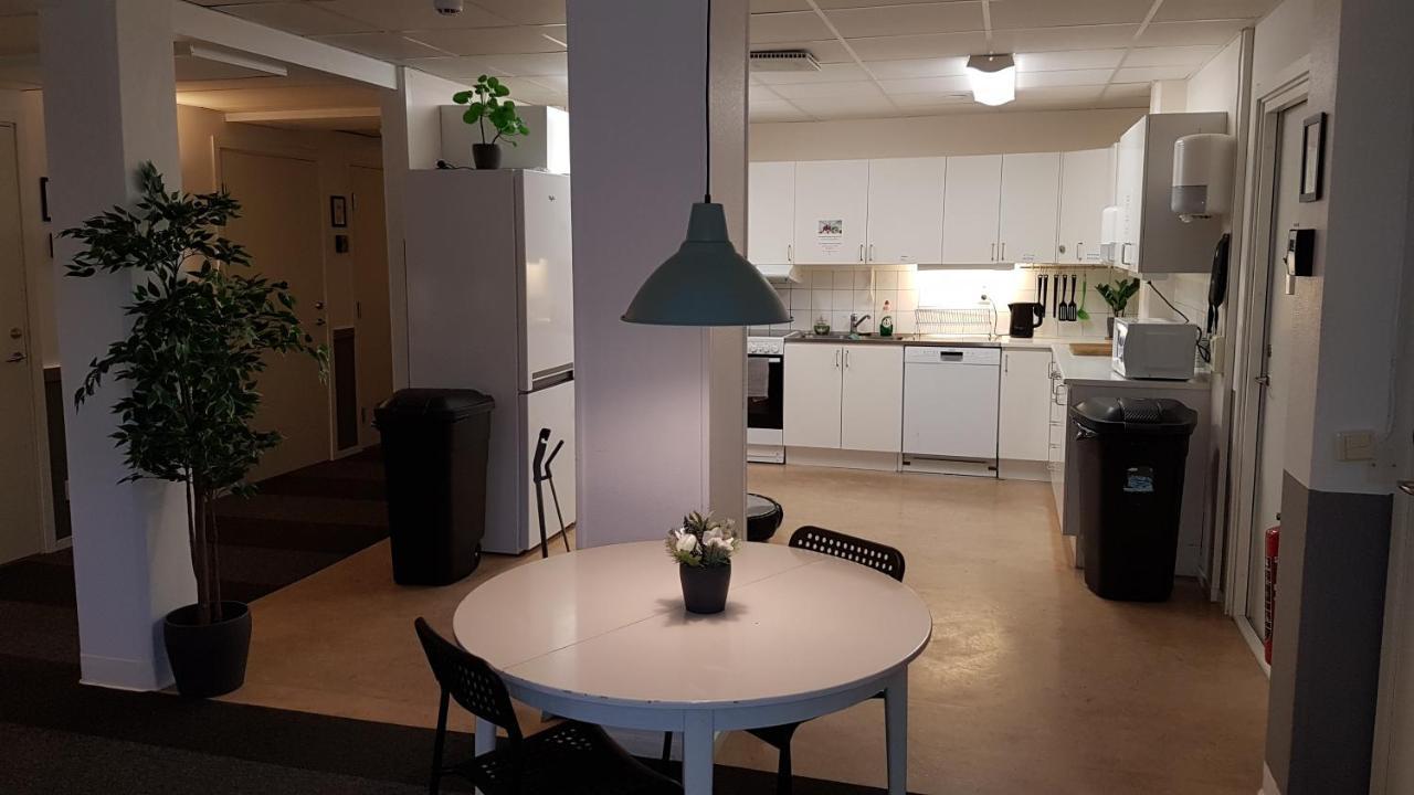 Vandrarhem Uppsala - Portalgatan Екстер'єр фото