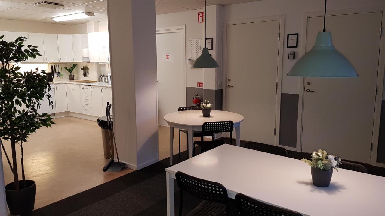 Vandrarhem Uppsala - Portalgatan Екстер'єр фото